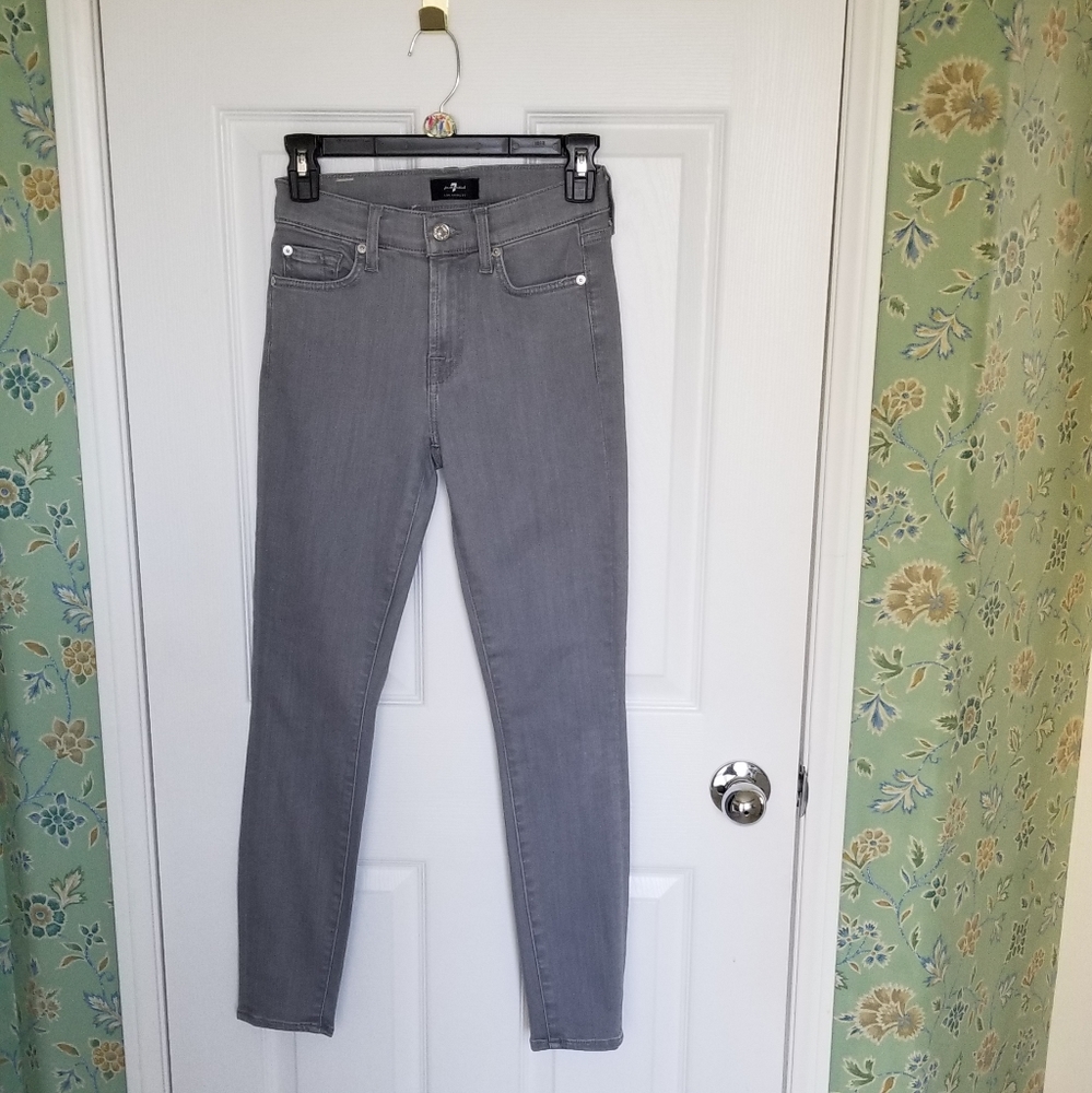 NWOT 7 for All Mankind Ankle Skinny Jeans